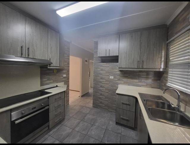 2 BEDROOM HOUSE FOR SALE IN DAWNCREST